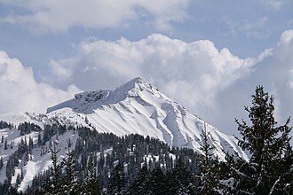 Der Hohe Freschen gesehen von Ebnit aus (von Nordwesten)