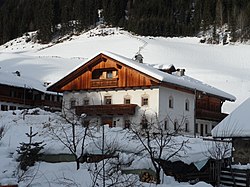 Schuster, Silvesterstraße 20