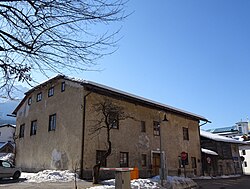 Alte Dechantei, Herzog-Tassilo-Straße 12