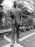 Italo Svevo, Piazza Attilio Hortis