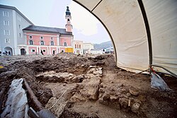 Römische Mauerreste unter dem heutigen Residenzplatz. Ausgrabungsarbeiten 2007