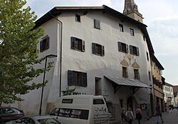 Andreas-Hofer-Straße 13