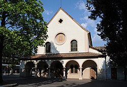 Kapuzinerkloster mit Kirche St. Joachim und Anna