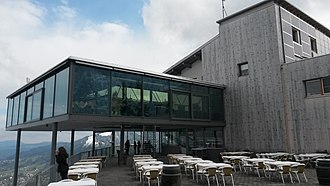 Panoramarestaurant am Gipfel des Karren