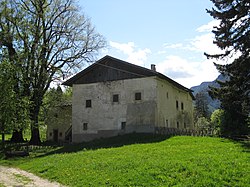 Kellerhof mit Annakapelle