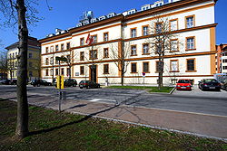 ehem. Husaren-Kaserne in KlagenfurtKoordinate: 46° 37′ 19″ N, 14° 19′ 5″ O46.62194444444414.318055555556