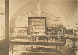 Schüler- und Beratungslabor.