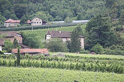Kronhof, Kreuzsteinstraße 18