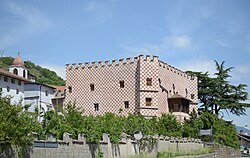 Zollhaus mit Nebengebäude in Kollmann