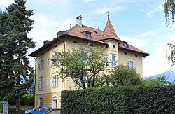 Villa Klarenbrunn, Maria-Hilf-Straße 8