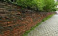 Reste des Linienwalls im Innenhof des Hauses Weyringergasse 13