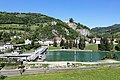Kraftwerk Losenstein mit der Burgruine im Hintergrund