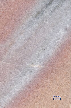 Gummerner Marmor, roséfarbene Varietät