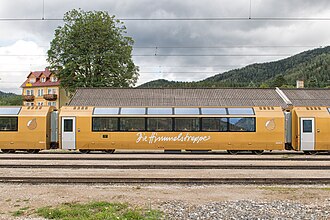 Panoramawagen im Bahnhof Mariazell