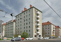 Max-Wopenka-Hof