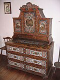 Hirschbacher Bauernkredenz; Mühlviertler Schlossmuseum in Freistadt.