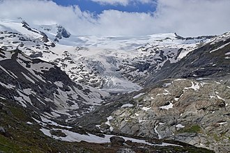 Schlatenkees (2020), links im Bild die große Seitenmoräne von 1850
