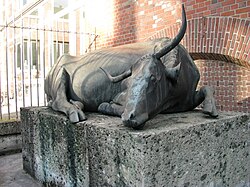 Ochsenbrunnen, 1962, Ecke Zenettistraße/Thalkirchner Straße in München