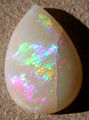 Heller (Weißer) Opal, geschliffen