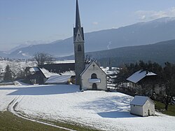 St. Johann in Hasenried mit Brunnenkapelle