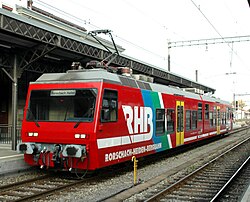 Die elektrische Ausrüstung des Zahnrad-Gelenktriebwagen RHB BDeh 3/6 aus dem Jahr 1998 stimmt weitgehend mit derjenigen der GTW überein.