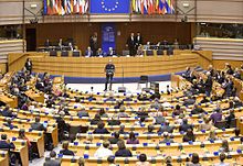 Robert Menasse bei seiner Rede im Plenarsaal des Europäischen Parlaments in Brüssel anlässlich des Festaktes zum 60. Geburtstag der Unterzeichnung der Römischen Verträge, 21. März 2017.