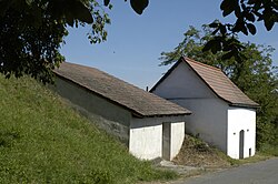 „Südwestlich der Ortschaft“ in Sachsendorf (Burgschleinitz-Kühnring)