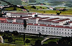 k.u.k. Defensionslager, dann Tito Kaserne, jetzt Universität in SarajevoKoordinate 43° 51′ 24″ N, 18° 23′ 42″ O43.85666666666718.395