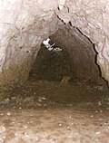 Schlenkendurchgangshöhle