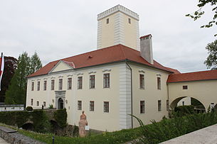 Gemeindeamt im Schloss St. Peter in der Au