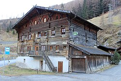 Unterpifrail und Pfostenspeicher