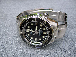 Die SBDX001 Marinemaster war die erste Seiko mit Monocoque-Gehäuse.