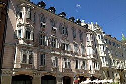 Sparkassenstraße 20-22