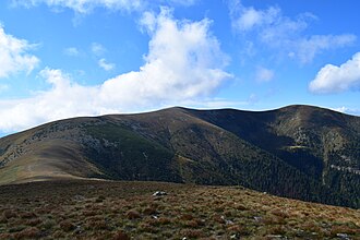 Blick vom Lärchkogel nach Südwesten, v. r. n. l. Lenzmoarkogel, namenlose Kuppe und Speikkogel.