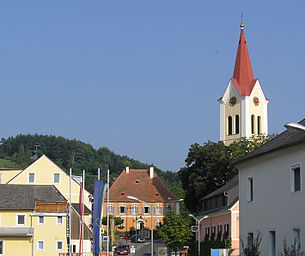 Katholische Pfarrkirche hl. Nikolaus, Friedhof und Pfarrhof in St. Nikolai