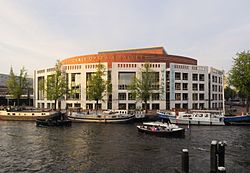 „Stopera“ (Rathaus Amsterdam und Oper)