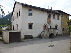 Tinzlhaus mit Wirtschaftsgebäude