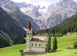 Mariä Heimsuchung in Trafoi mit Friedhof
