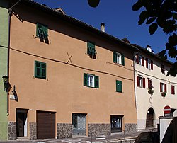Hans-Feur-Straße 13–15