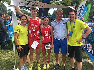 Lukas Gstaltner (2. von links) als Staatsmeister Sprintdistanz beim Tulln Triathlon 2018