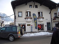 Gänsbacherstraße 1