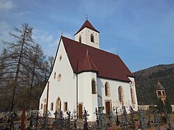 Pfarrkirche St. Peter mit Friedhof