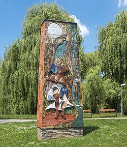 Keramikstele „Tag und Nacht“
