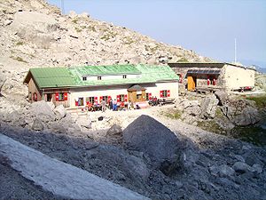 Blick auf die Wiener-Neustädter-Hütte