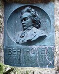 Von Josef Kassin 1899 ausgeführtes Beethoven-Relief am Rastplatz Beethovenstein