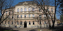Zemuner Gymnasium, Haupteingang (der alte Teil)