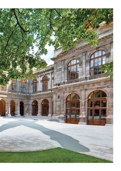 Image of the Page - Vorsatzblatt hinten - in Der Arkadenhof der Universität Wien und die Tradition der Gelehrtenmemoria in Europa