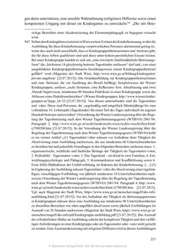 Bild der Seite - 237 - in Umgang mit religiöser Differenz im Kindergarten - Eine ethnographische Studie an Einrichtungen in katholischer und islamischer Trägerschaft